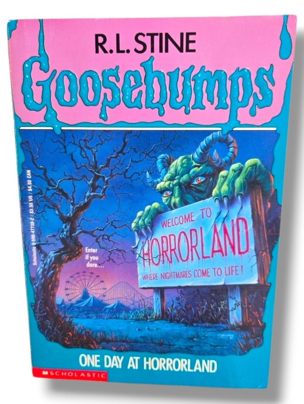 Goosebumps One Day at HorrorLand 1994 Vintage, First Scholas Printing R.L. Stine